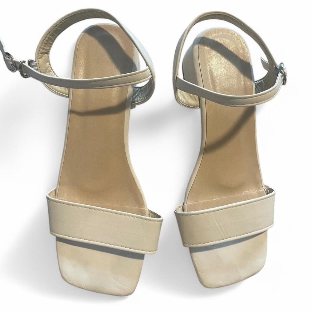 Elegant Cream Women's Sandals